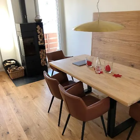 Apartament Sonnendurchflutete Familienwohnung *